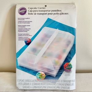 Reusable 24 Count Safe Cupcake Carrier Transparent Plastic Durable Reliable